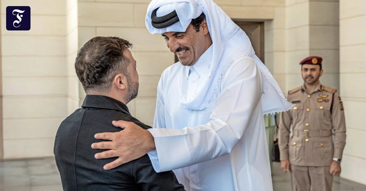 Irankrieg: Selenskyj wirbt am Golf mit  ukrainischer Drohnenabwehr