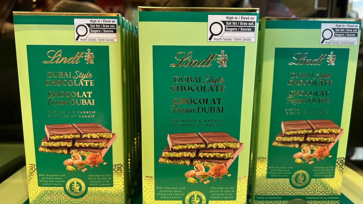 Une Danette, une capsule Nespresso, un surgelé Picard, un Cacolac, une liqueur, un parfum pour le corps... Le "chocolat Dubaï style" a déferlé sur les supermarchés (jusqu'à l'overdose?)