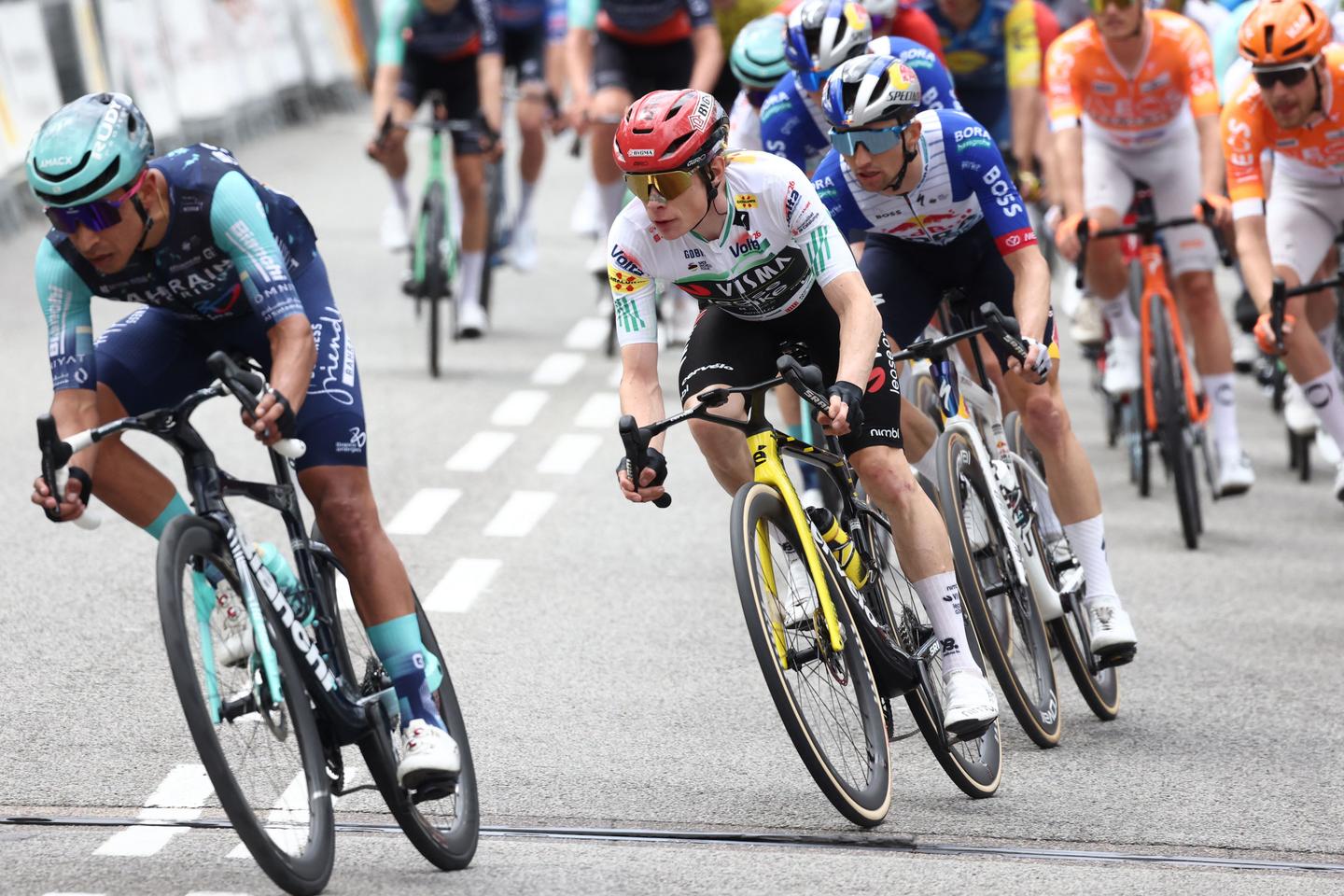 Jonas Vingegaard poursuit son « excellent début saison » en remportant le Tour de Catalogne avec autorité