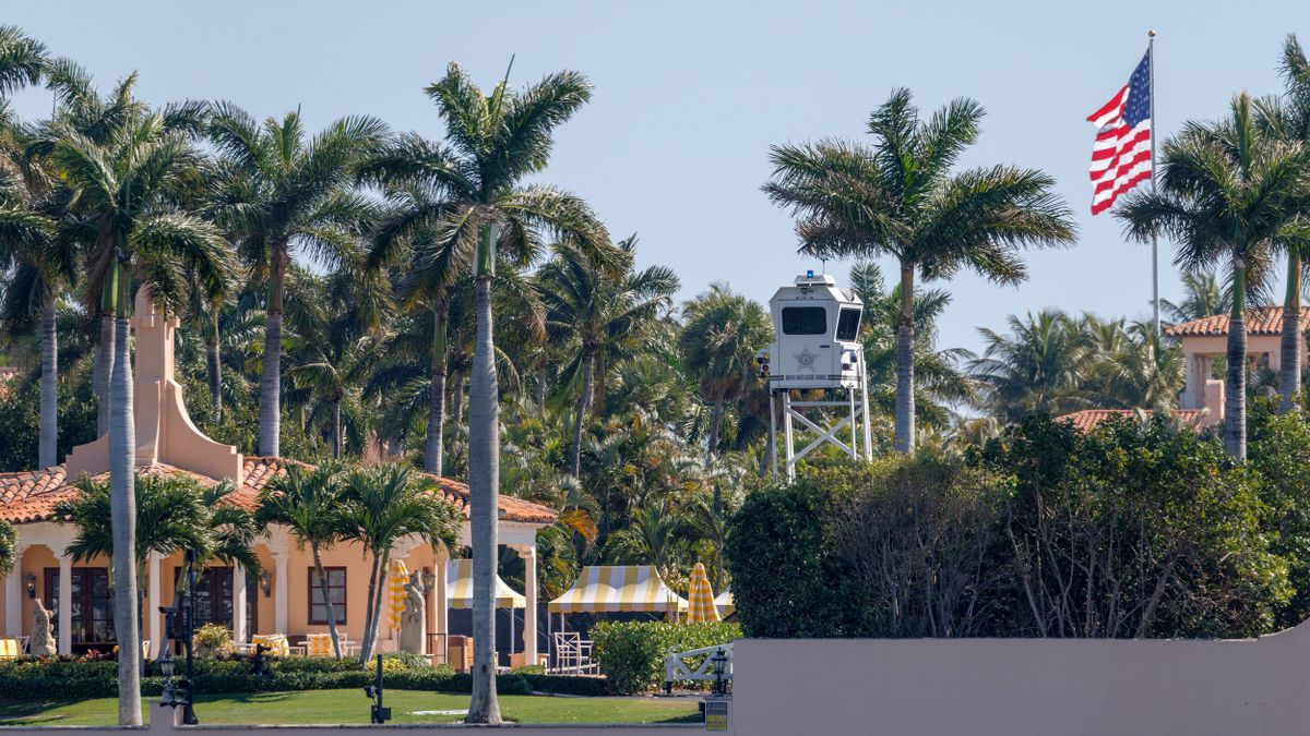 Donald Trump: Kampfjets fangen Flugzeug in Sperrzone über Mar-a-Lago ab