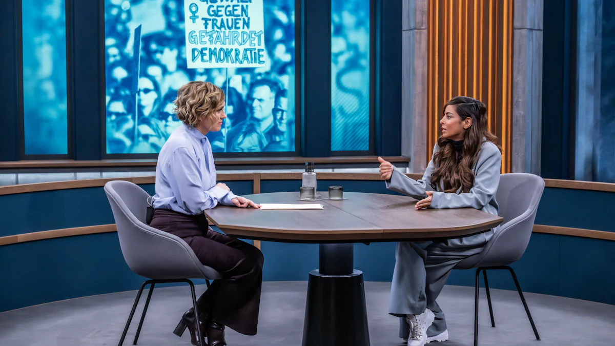 Collien Fernandes bei „Caren Miosga“: Die Debatte um digitale Gewalt verliert sich in Details