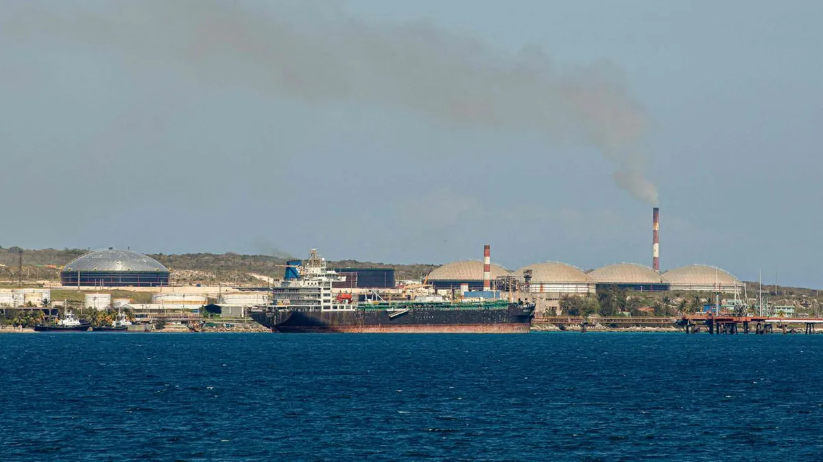 USA lassen offenbar russischen Öltanker nach Kuba
