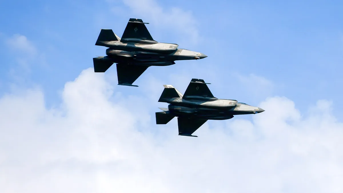Poland scrambles jets on Christmas after detecting Russian reconnaissance aircraft near its airspace