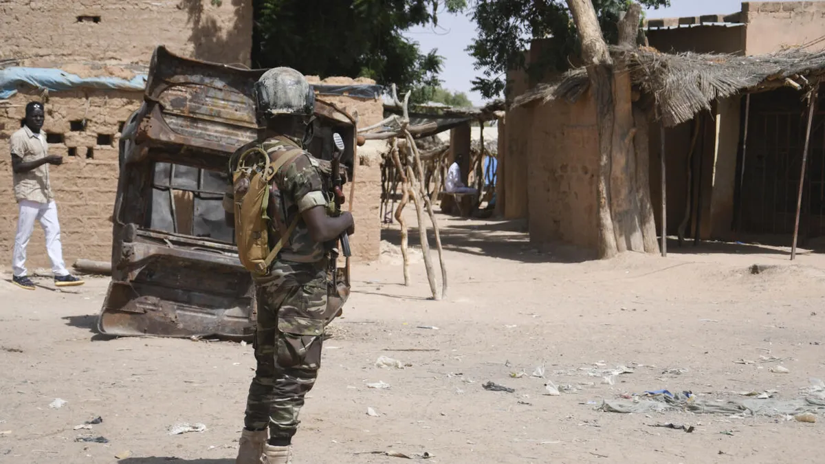 Niger: la junte au pouvoir annonce vouloir encadrer et former des groupes locaux d’autodéfense