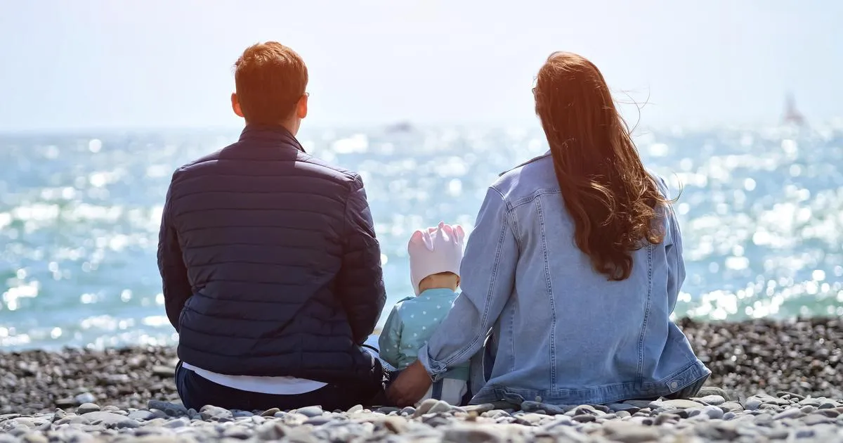 Vivre en famille sur la Côte d’Azur : le palmarès des villes où s’installer avec des enfants près de Nice et dans l’arrière-pays