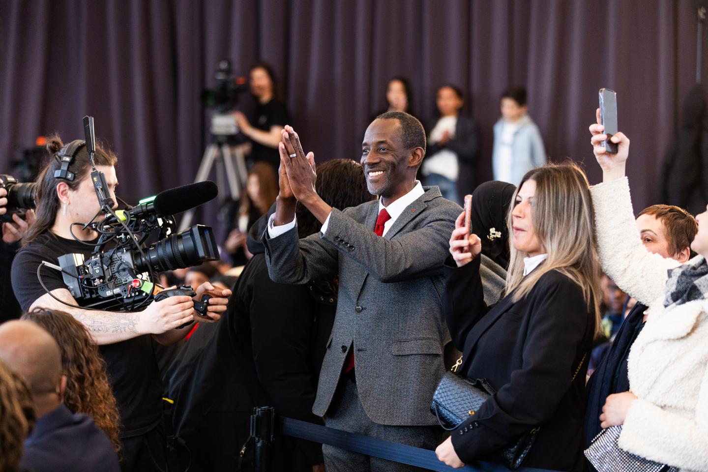 Propos racistes contre Bally Bagayoko sur CNews : le ministre de l’intérieur, Laurent Nuñez, se dit « choqué » et apporte son « soutien » au maire LFI de Saint-Denis