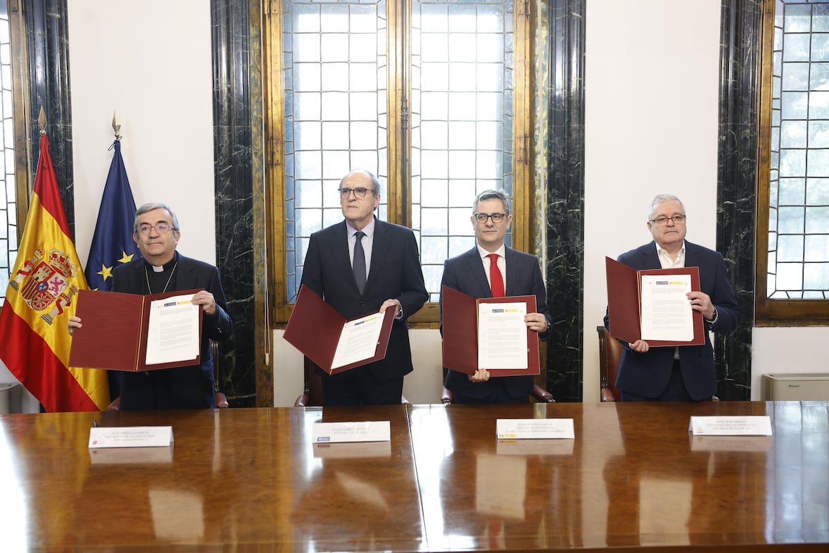 La Iglesia y el Gobierno firman el protocolo para indemnizar a las víctimas de pederastia, sin incluir “baremos ni cantidades económicas” 