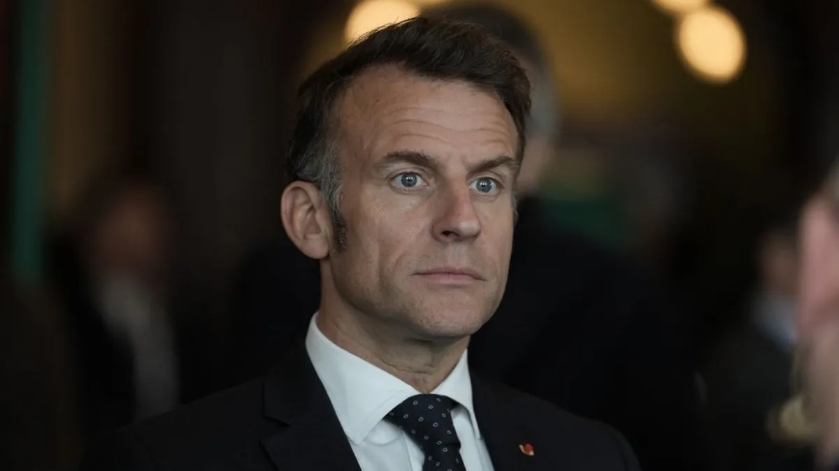 Propos racistes sur CNews : Emmanuel Macron "a toujours condamné toutes les attaques racistes d’où qu’elles viennent", défend son entourage