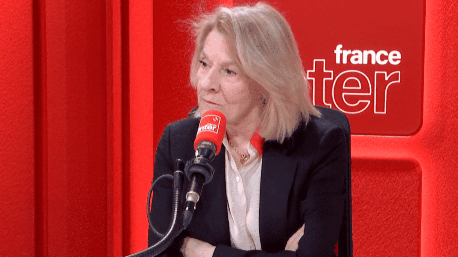 La nouvelle ministre de la Culture veut "aménager" le projet de rénovation du Louvre en insistant sur la sûreté