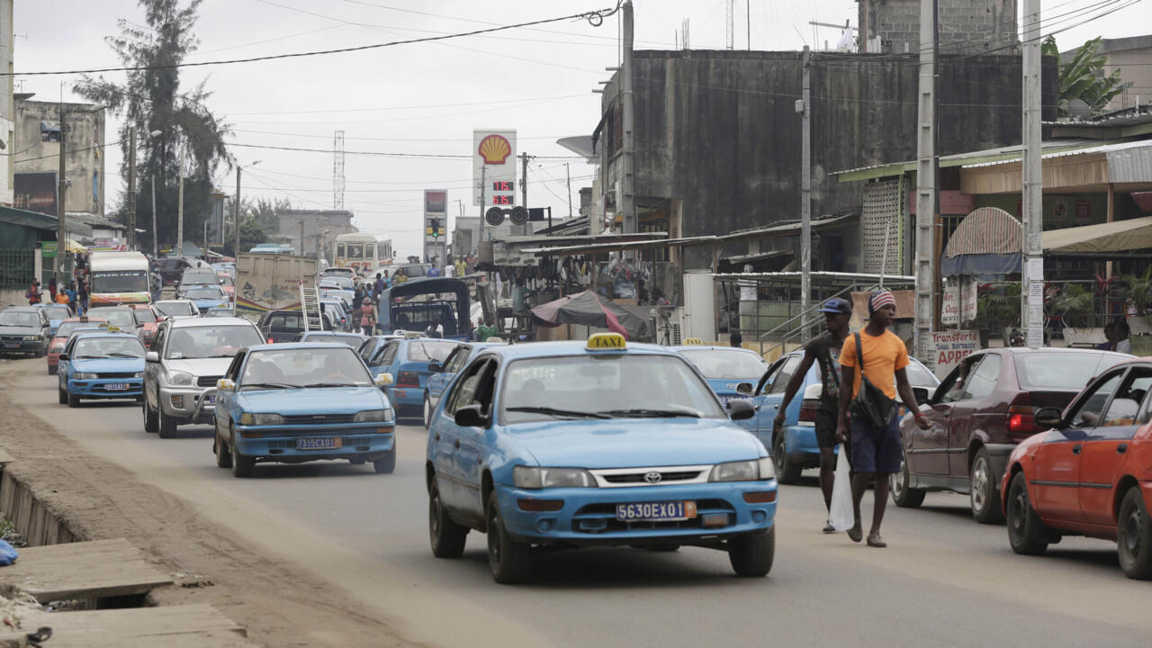 Côte d’Ivoire: dans une commune d’Abidjan, «galère» et «fatigue» face à des délestages