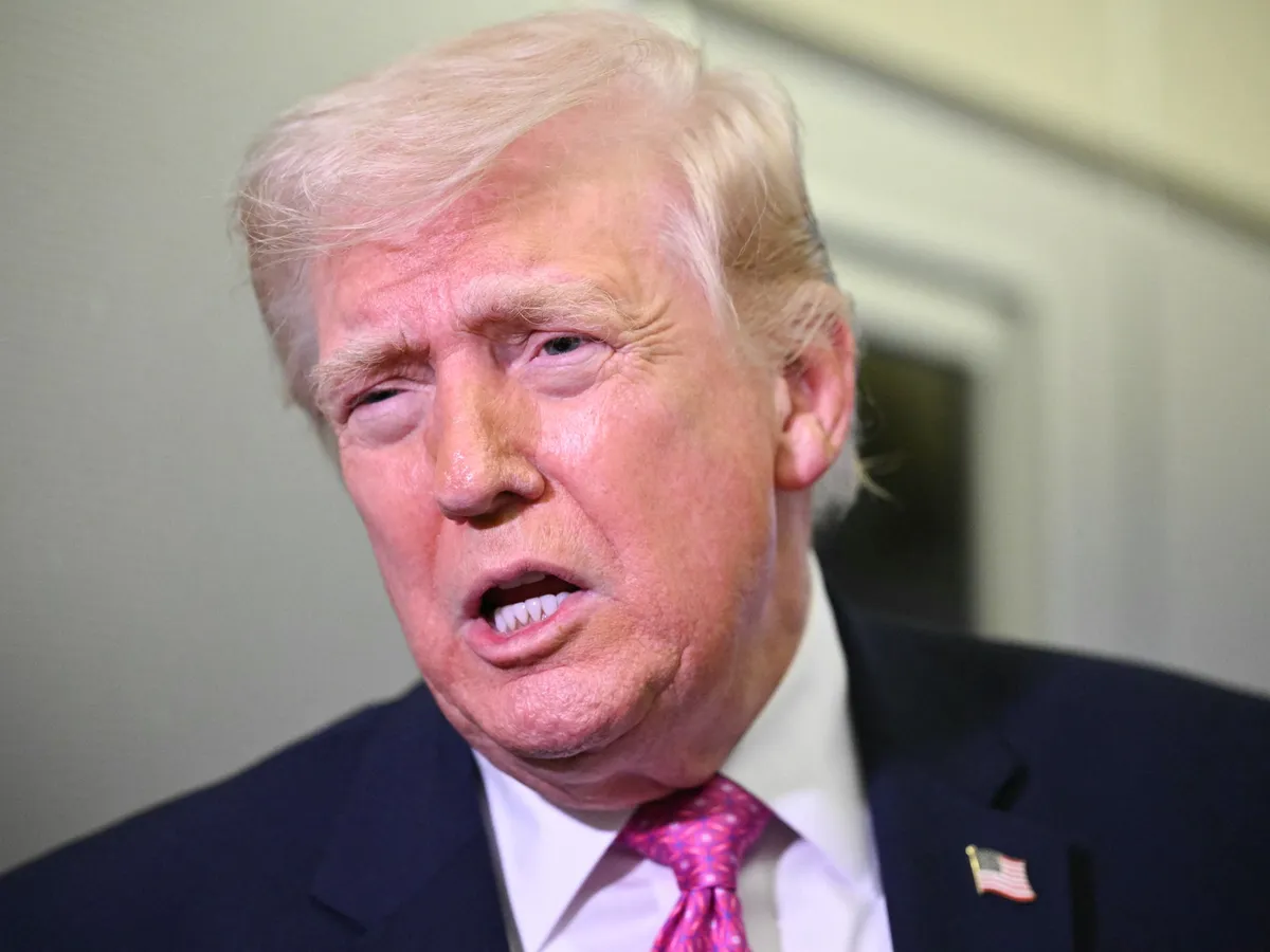 Trump wants to invade Iran to seize oil, calls US objectors ‘stupid people’