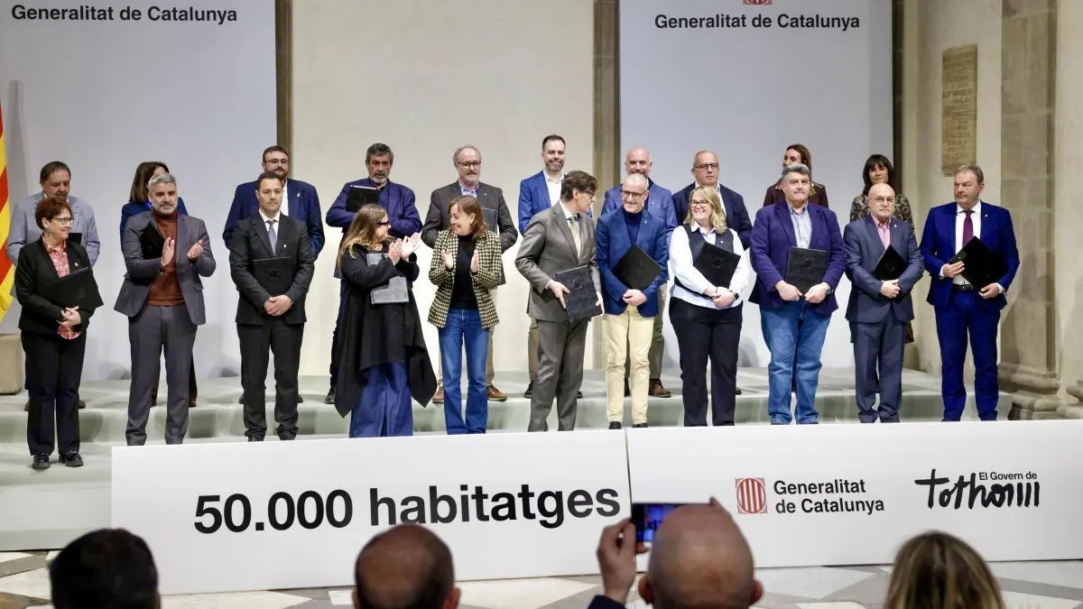 
                                               El Govern y 31 municipios buscan promotores para bloques de hasta 20 pisos
                                           