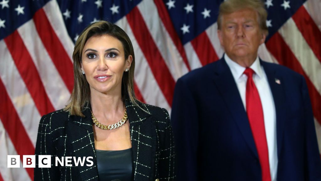 Appeals court disqualifies ex-Trump lawyer Alina Habba as New Jersey prosecutor