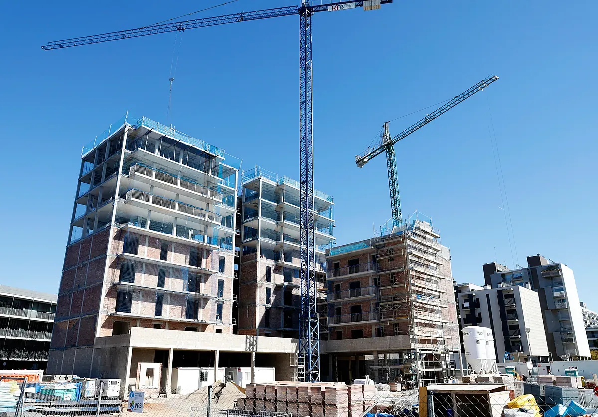 El euríbor registra su mayor alza desde 2023 y encarece por primera vez en dos años las hipotecas