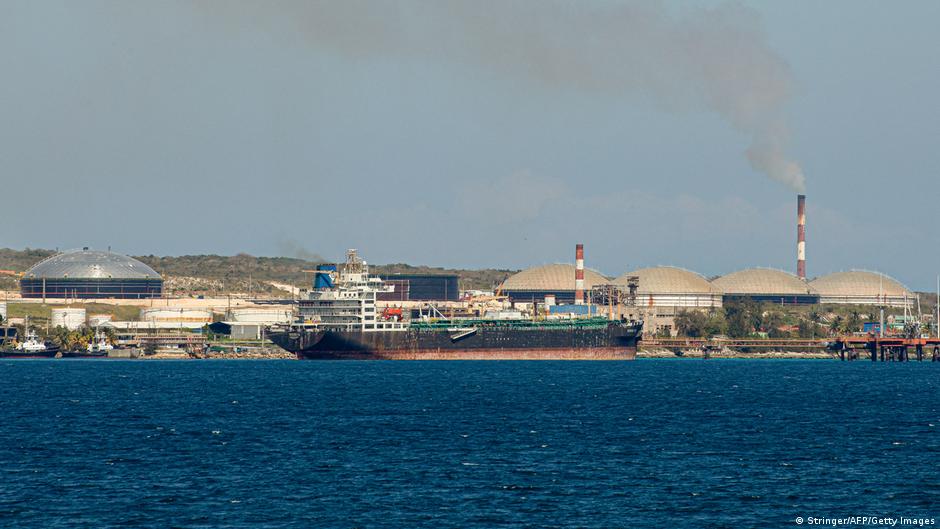 USA lassen russischen Öltanker nach Kuba