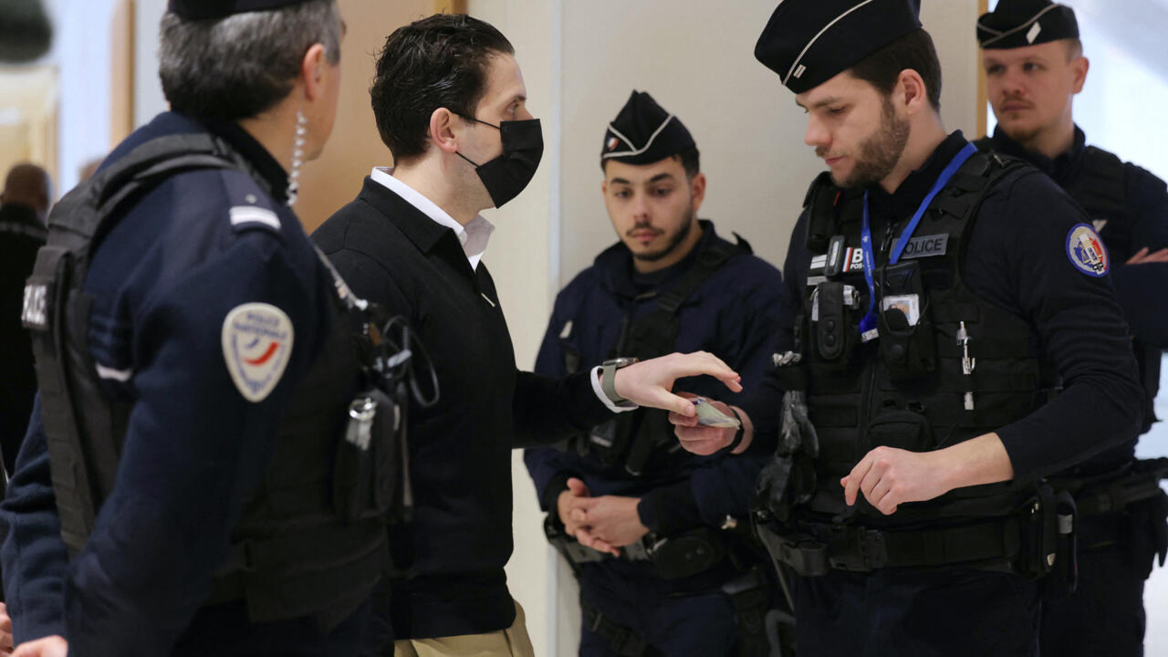 France: début du procès Athanor, loge de francs-maçons aux pratiques criminelles