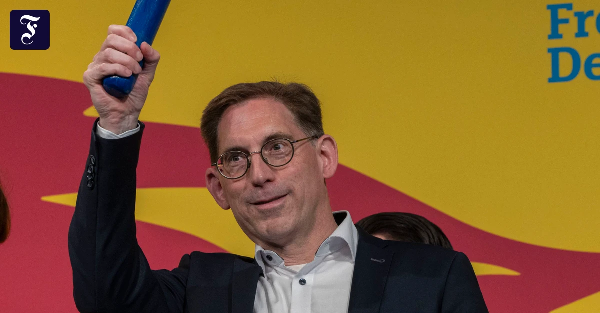 Rhein-Main-Feierabendbriefing: FDP legt Verfassungsbeschwerde gegen Sondervermögen ein