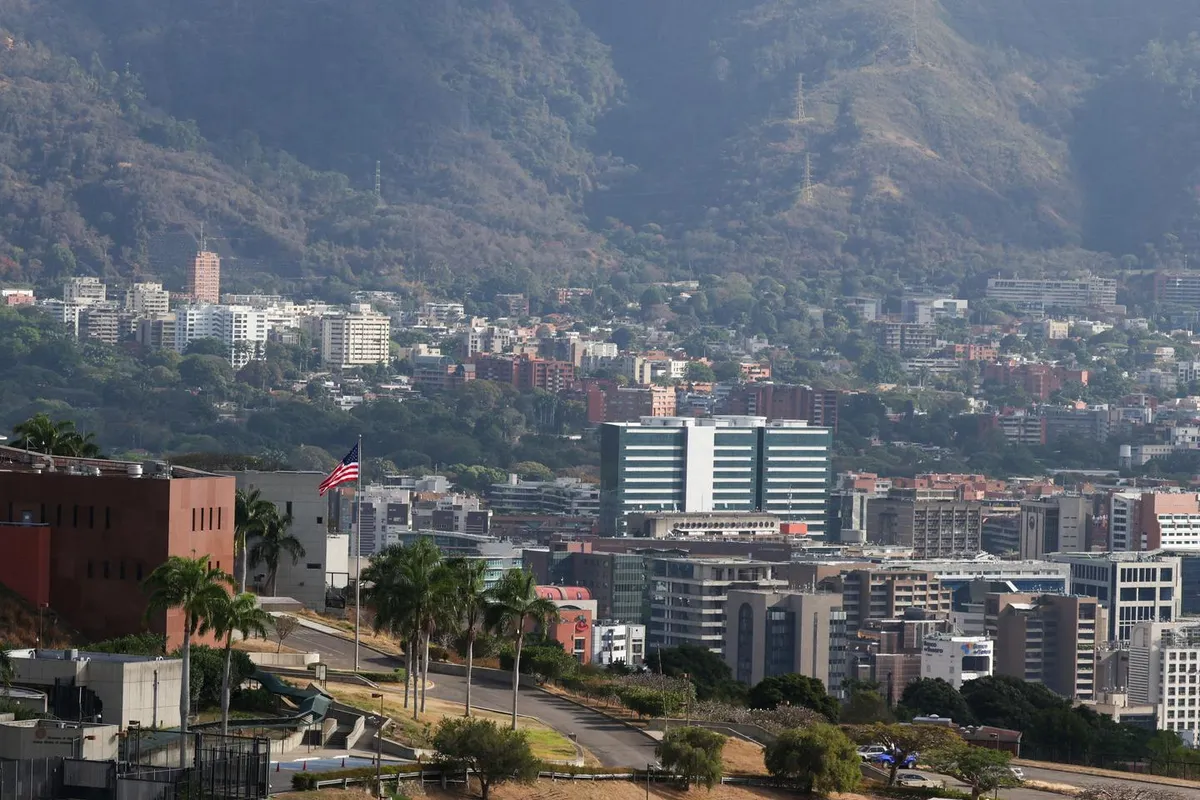 Au Venezuela, l’ambassade des Etats-Unis reprend ses activités après la capture de Nicolas Maduro et sept ans d’interruption