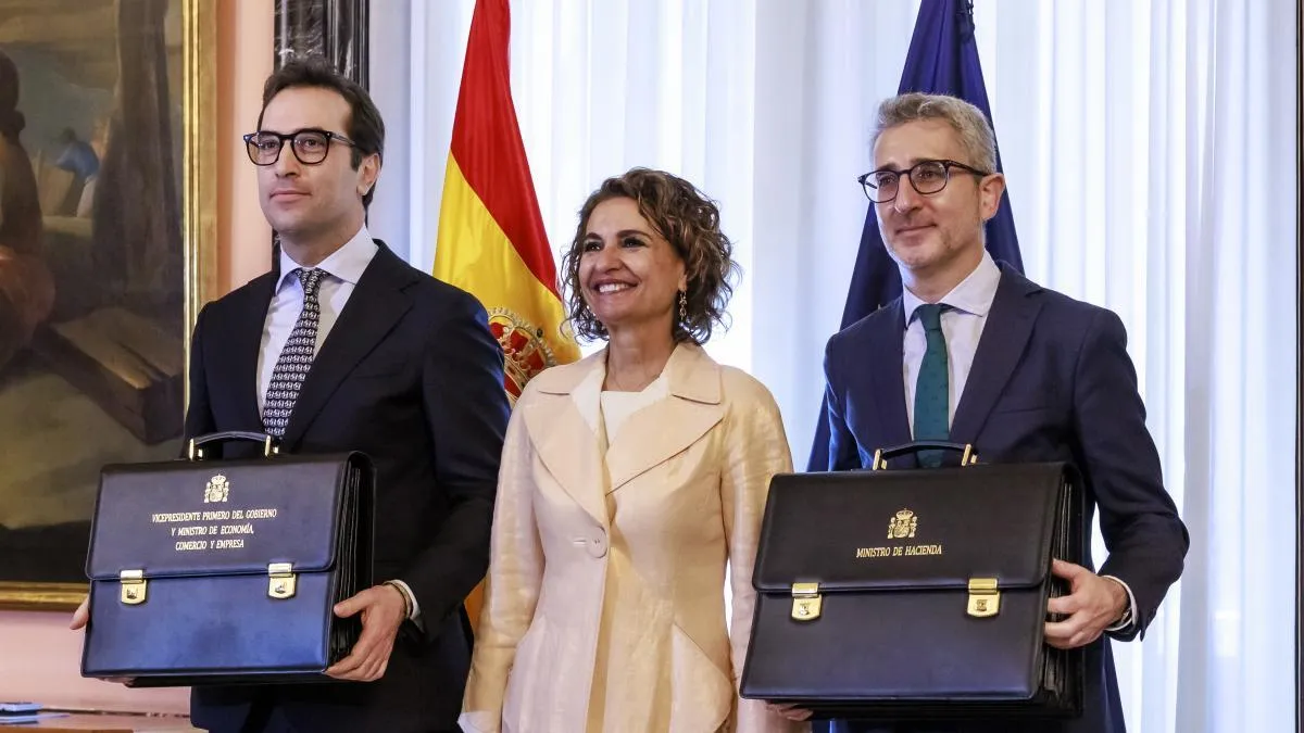 
                                                                                El PP cita a Montero a una comisión de investigación antes de las elecciones andaluzas
                                                                            