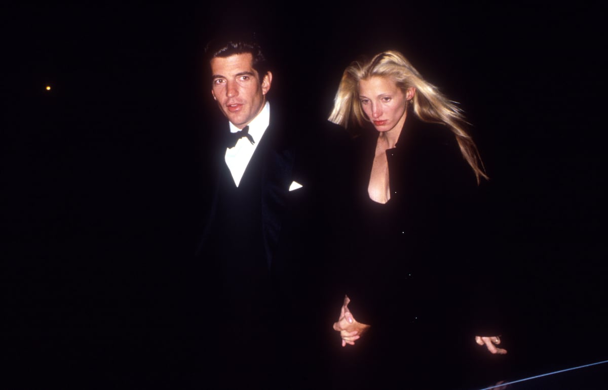 “Hija, ¿estás segura de dónde te metes?”: cómo la madre de Carolyn Bessette desaprobó esa relación y acabó denunciando a los Kennedy 