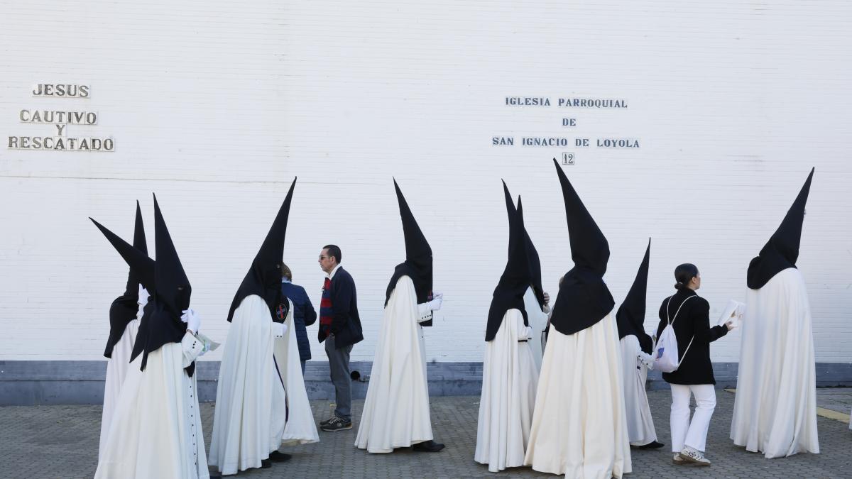 
                                                              ¿Y la cofradía de Puigdemont?
                                                          