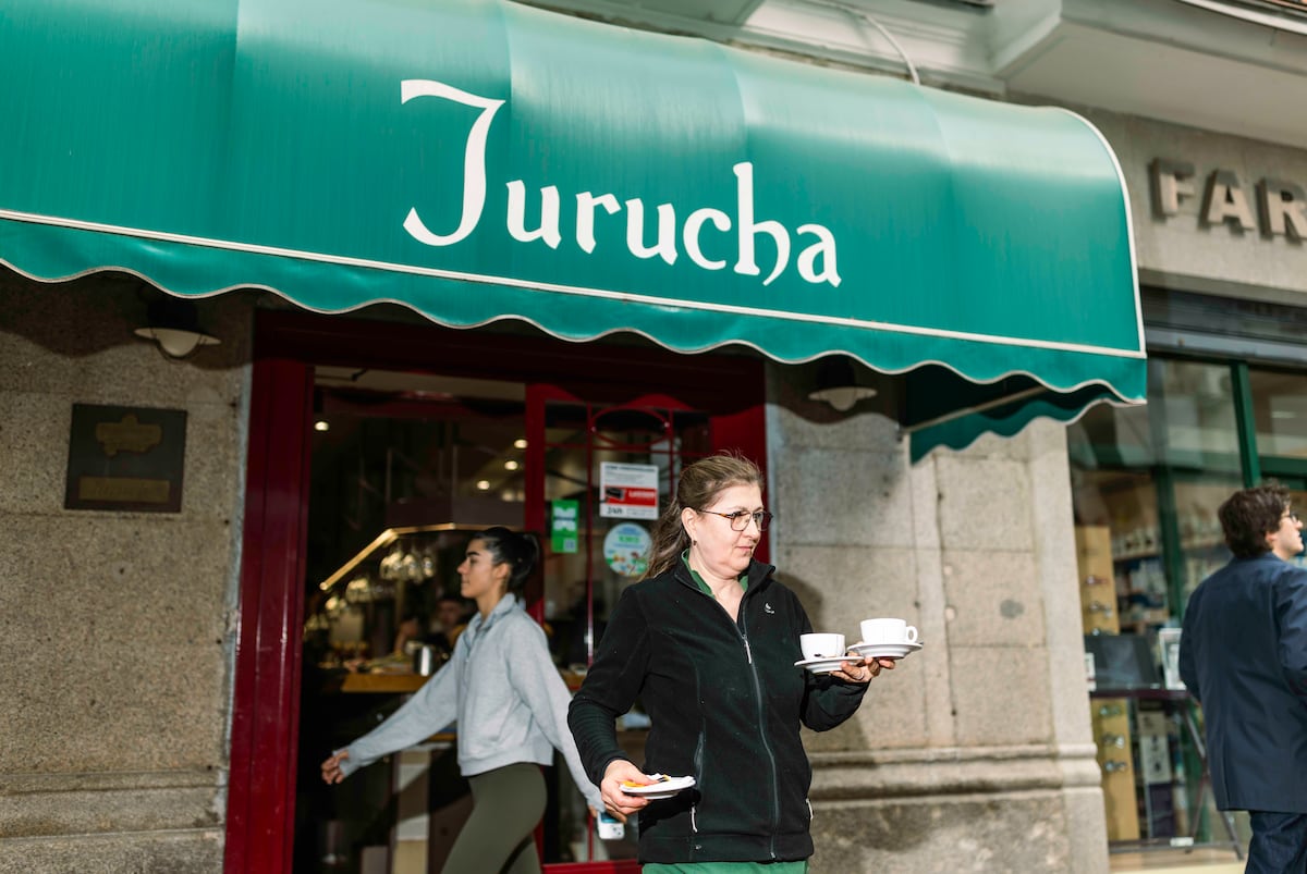Jurucha, el bar sesentero de pinchos que sobrevive a la avalancha del lujo en el barrio de Salamanca
