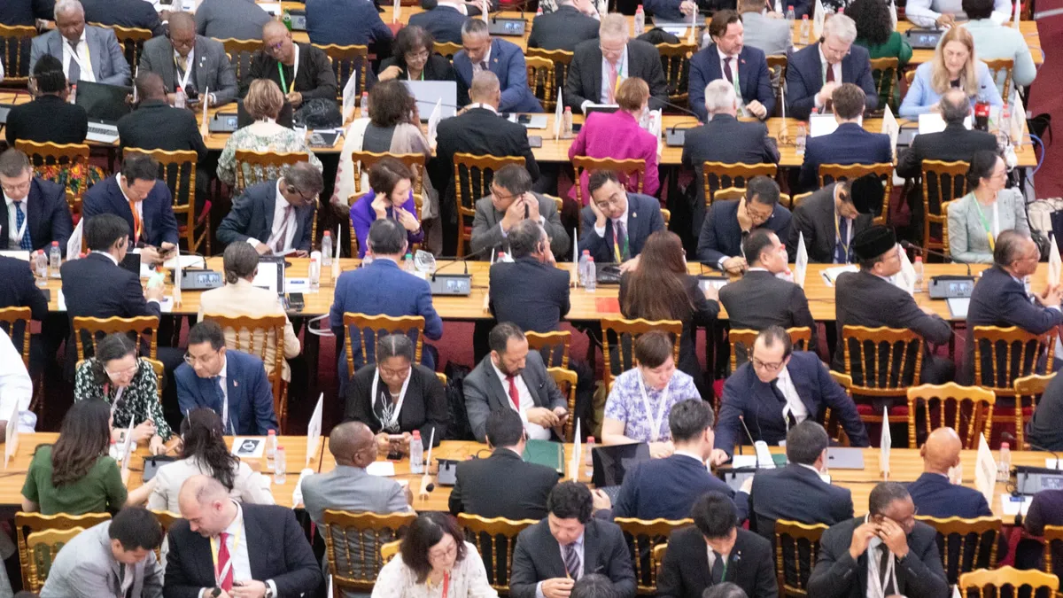 "Un revers majeur pour le commerce mondial": nouvel échec pour l'OMC, dont la dernière conférence s'est terminée dans le "chaos et la confusion"