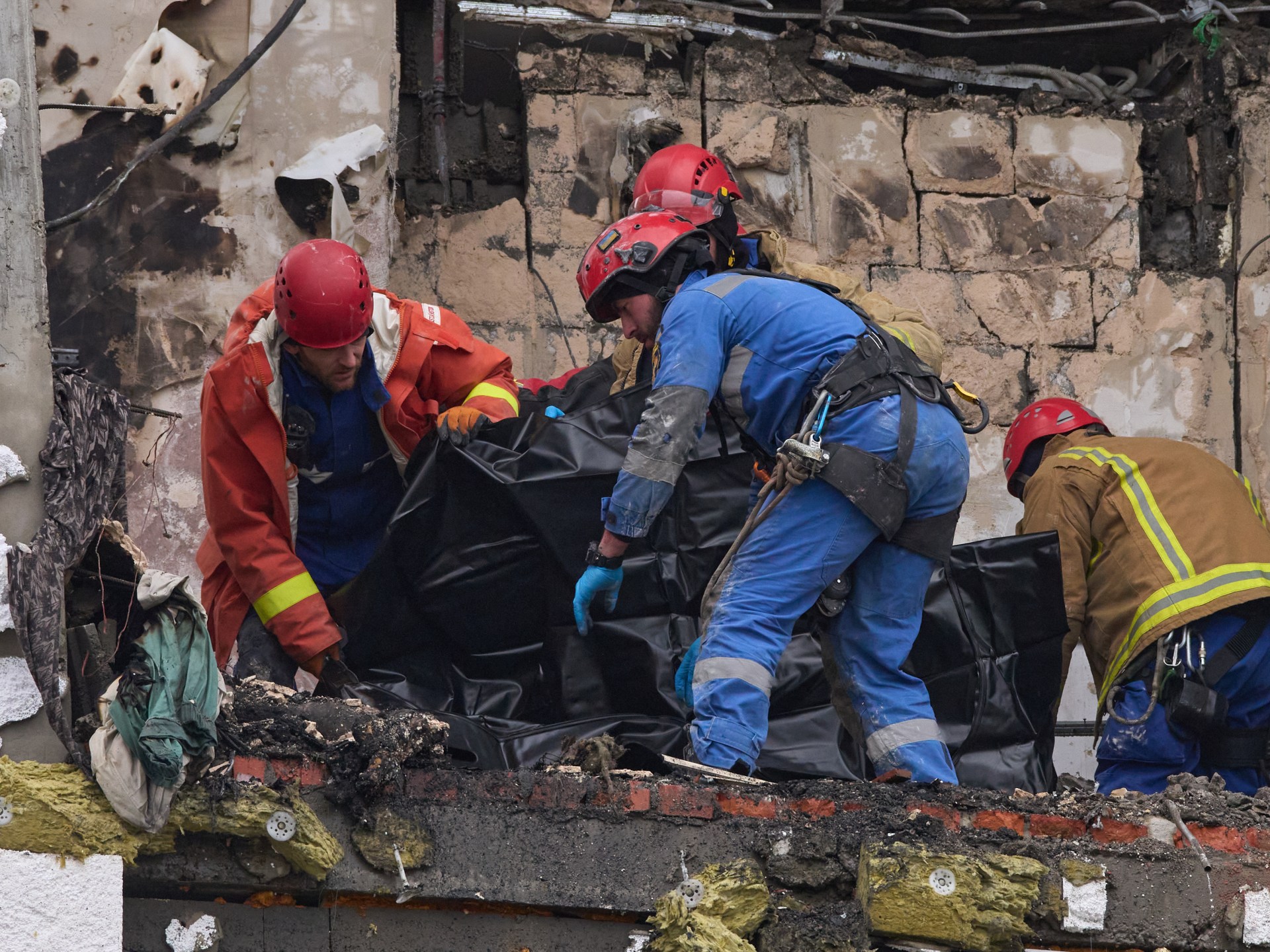 Russia hammers Ukraine’s capital ahead of Trump-Zelenskyy meeting