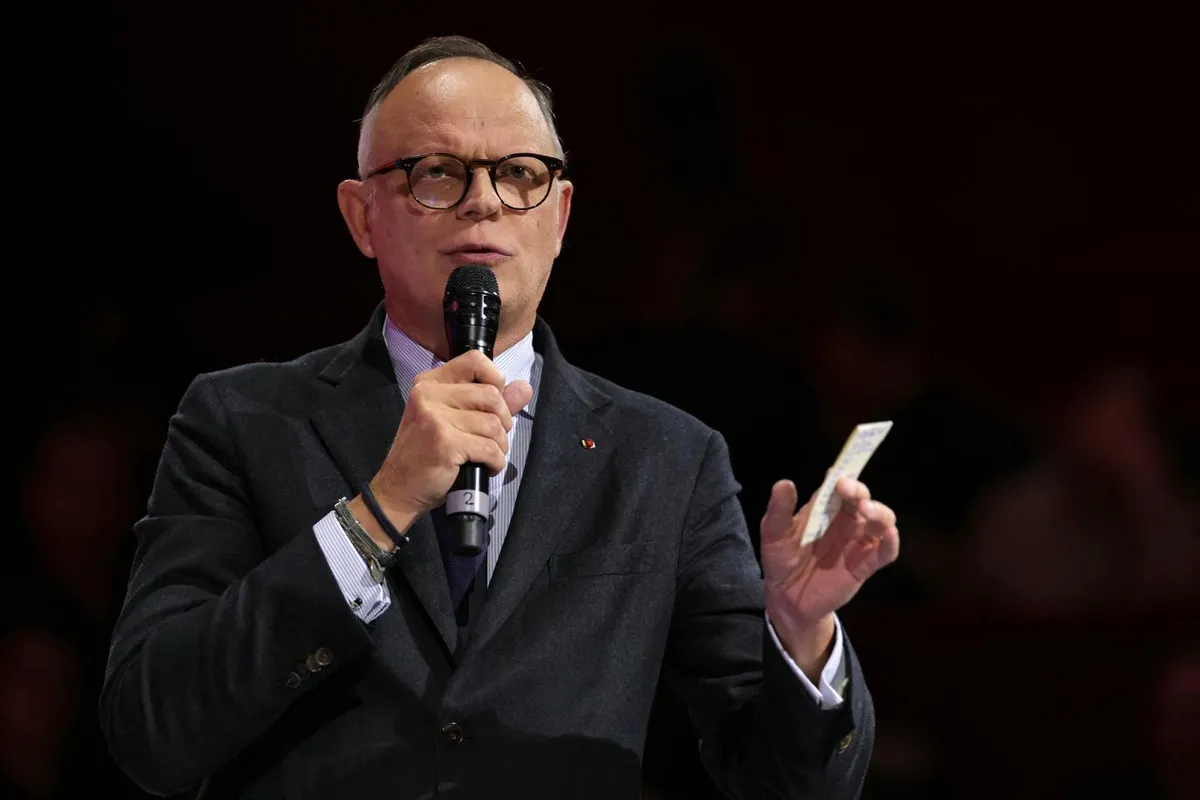 Edouard Philippe prône une immigration « choisie », un regroupement familial limité et une « normalisation » avec l’Algérie