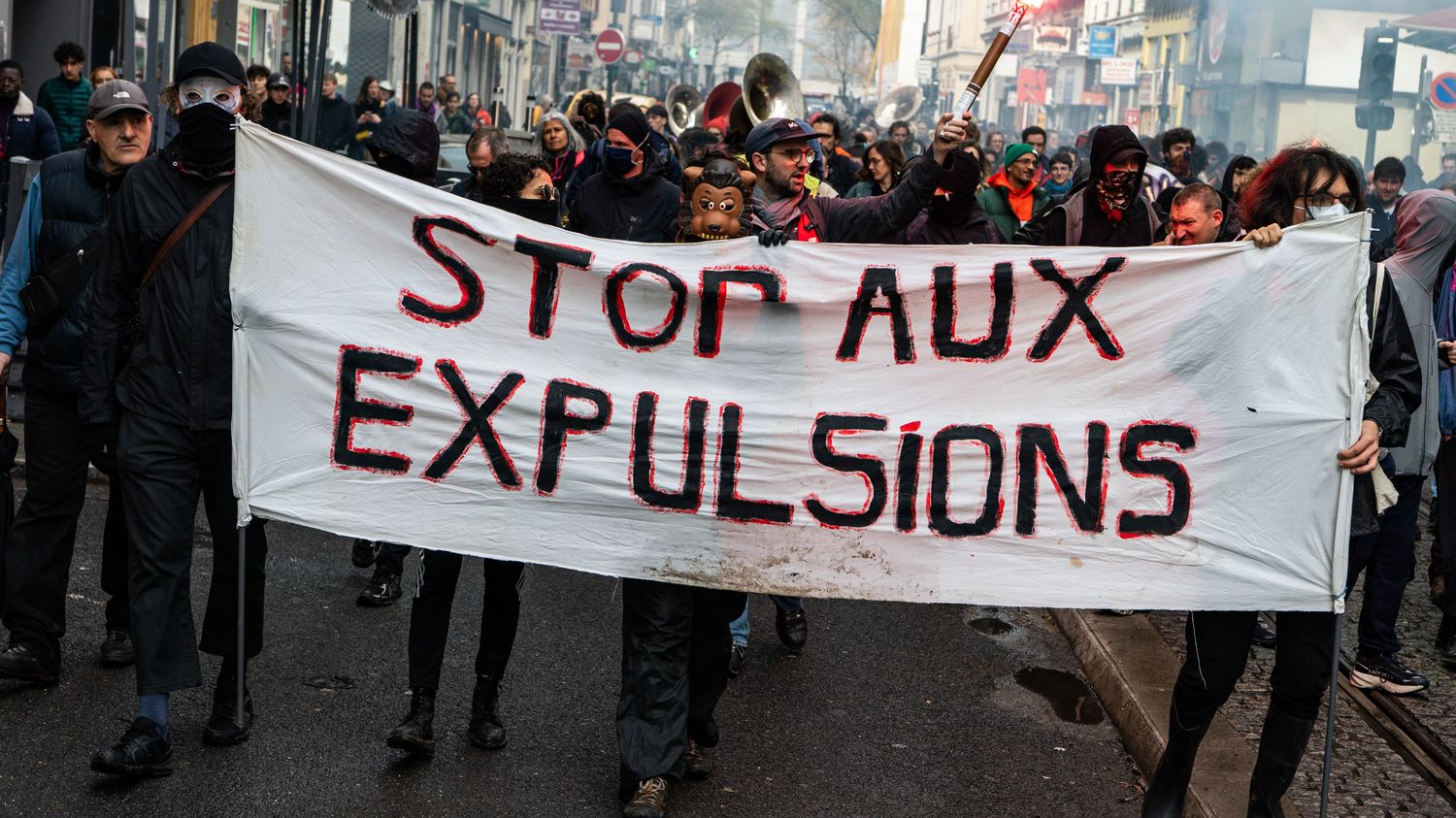 Fin de la trêve hivernale : "On va punir les ménages" au lieu d'être "dans une logique de prévention", déplore la Fondation pour le logement des défavorisés