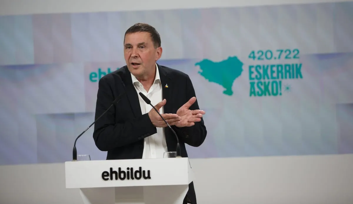 Otegi declara en un juzgado tras denunciar EH Bildu amenazas de muerte contra él