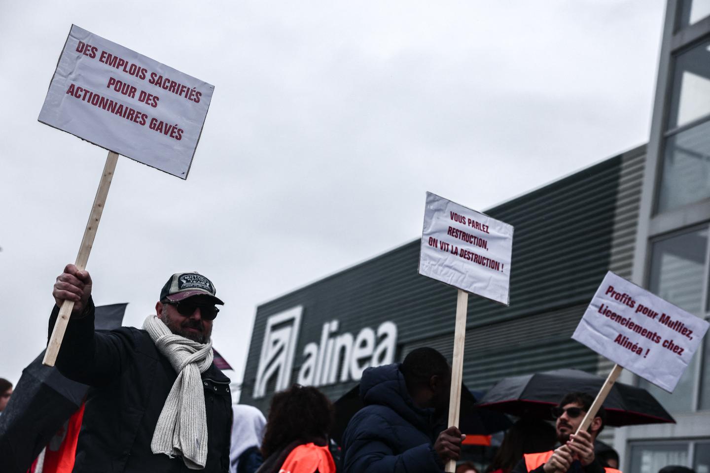 « On a vécu les montagnes russes pendant des mois » : l’enseigne Alinea et ses 1 200 emplois disparaissent