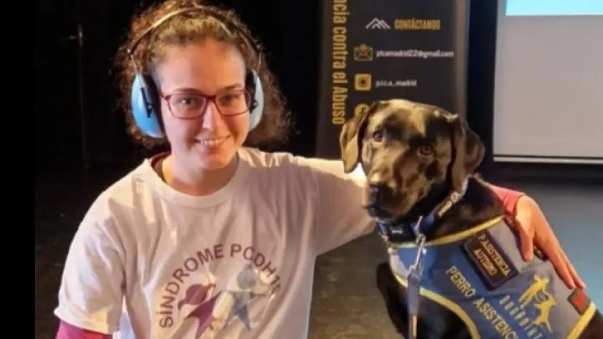 
         Violeta, con autismo y un raro síndrome, reivindica 'menos juicios y más ayuda': "Necesitamos apoyos" 
    