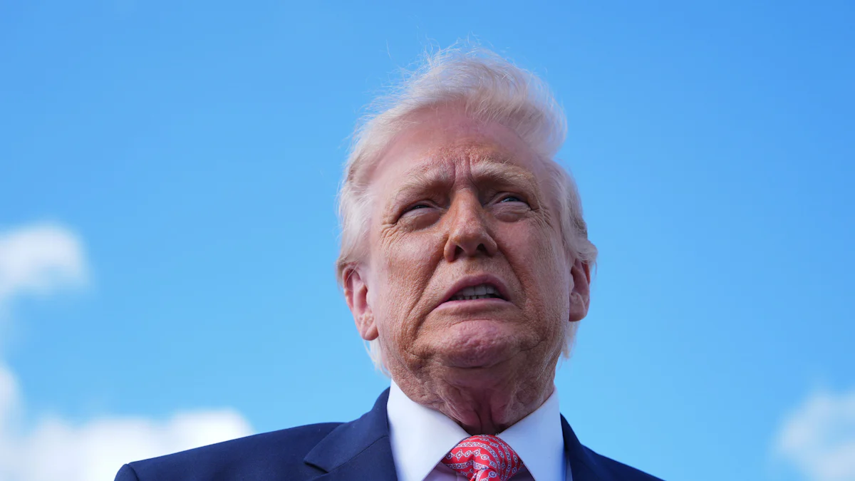 Krieg in Nahost: Trump: Kauft amerikanisches Öl oder holt es euch in der Straße von Hormus