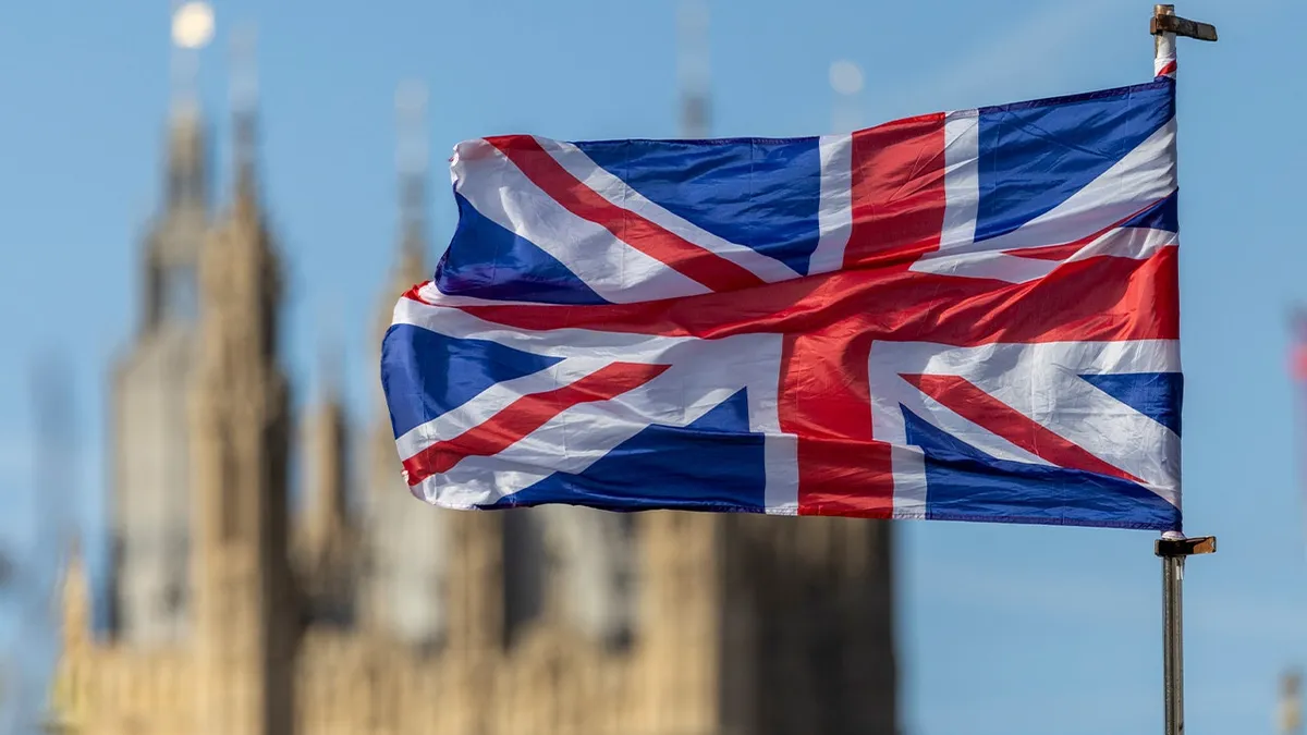 UK flag clash as foreign banners fly, citizens push back against woke policies reshaping Britain