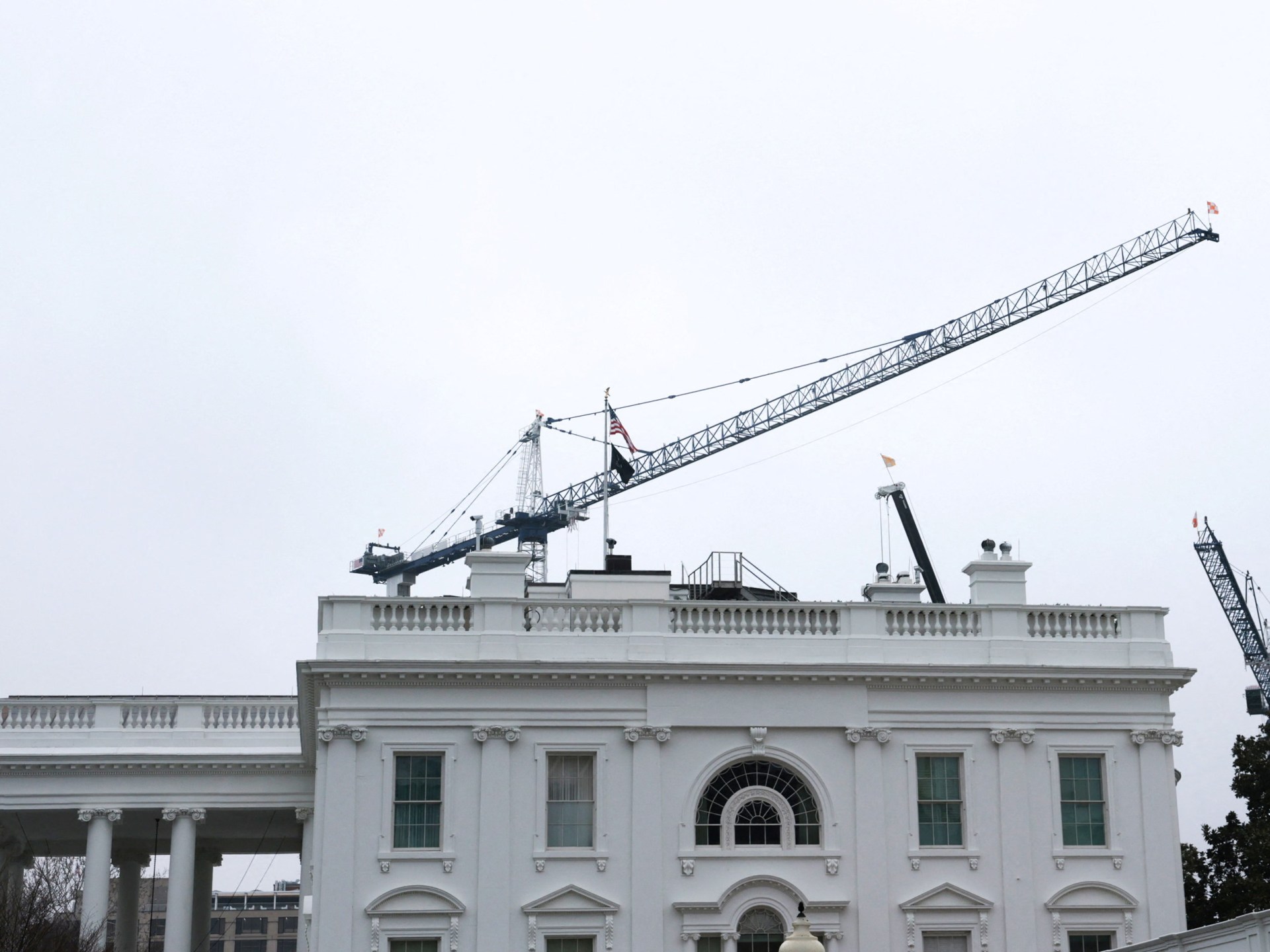 Judge temporarily halts Trump’s $400m White House ballroom project