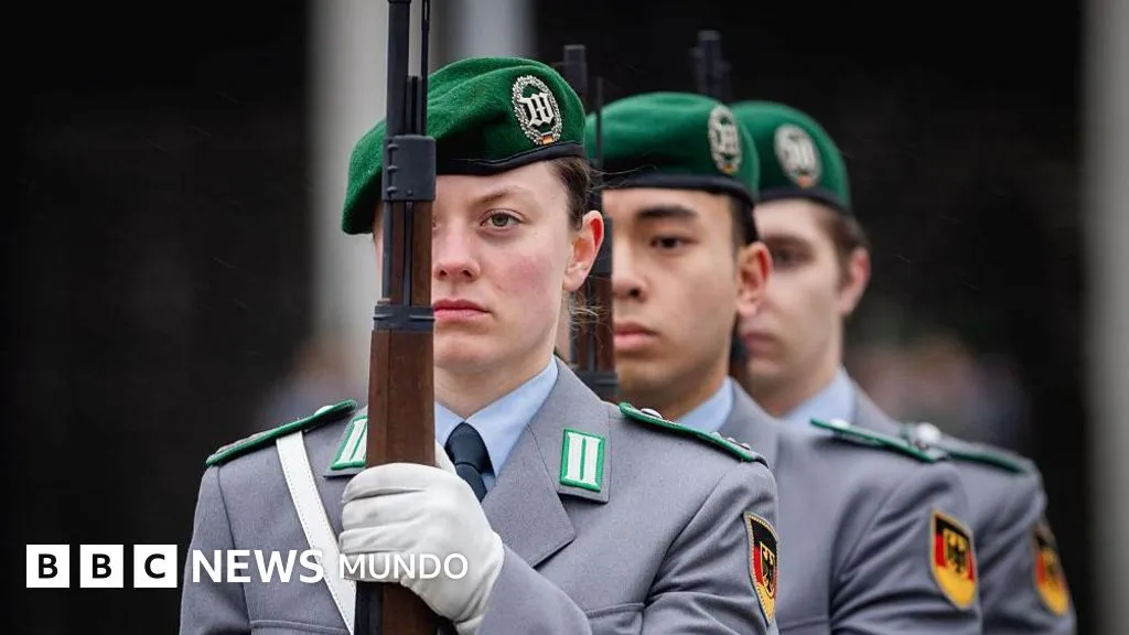 Cómo la amenaza de Rusia impulsa a Alemania a romper un tabú tras la era nazi para crear la fuerza militar más poderosa de Europa