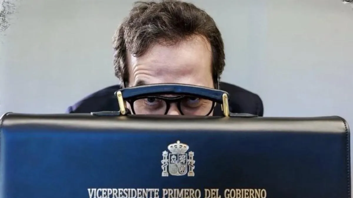 
                                            Cuerpo a tierra, que viene Carlos
                                        