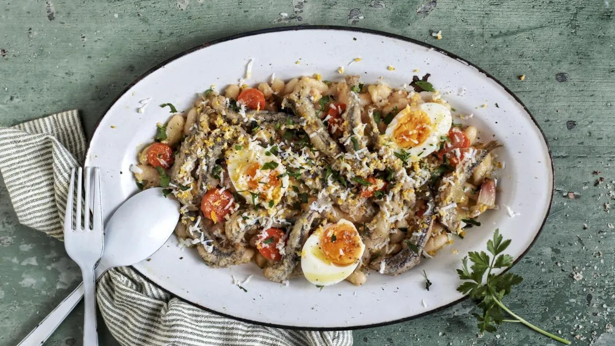 Prepara alubias con boquerones en escabeche y dale un giro fresco y sabroso a tus comidas