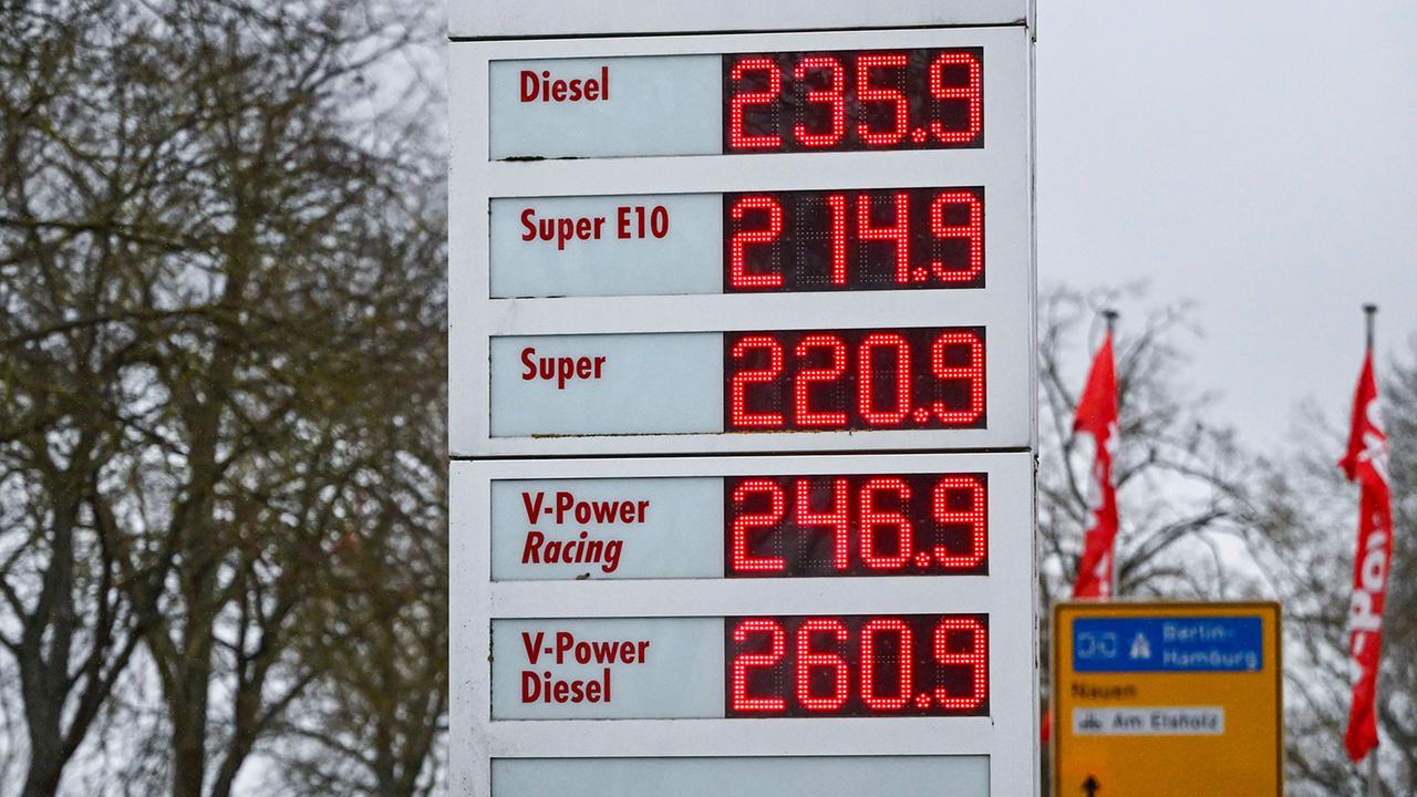 Was die neue Spritpreis-Regelung für Verbraucher bedeutet