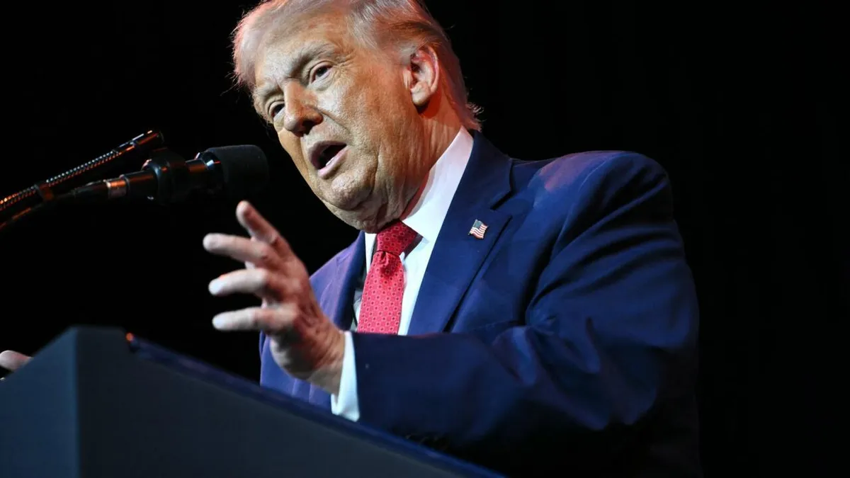 La Cour suprême débat de la volonté de Trump de redéfinir la citoyenneté américaine
