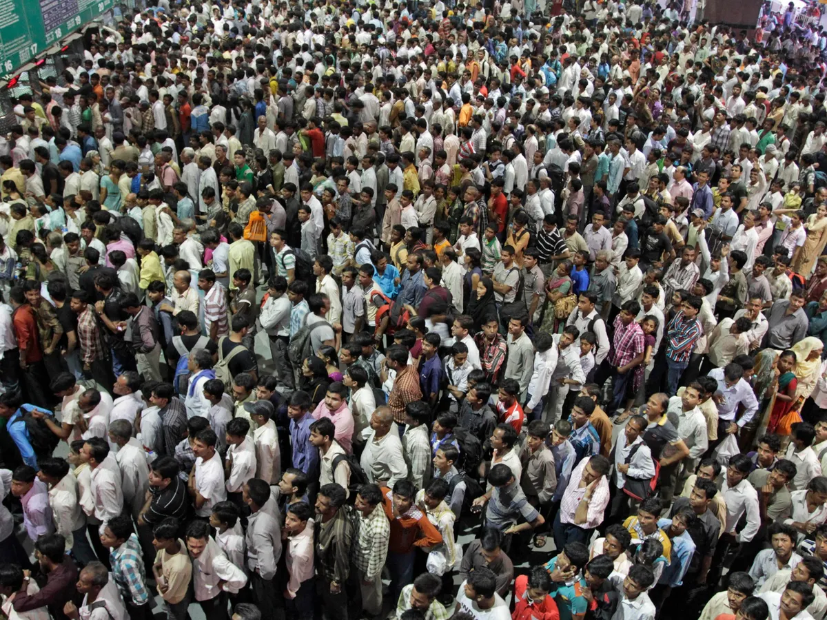 India begins world’s largest population census