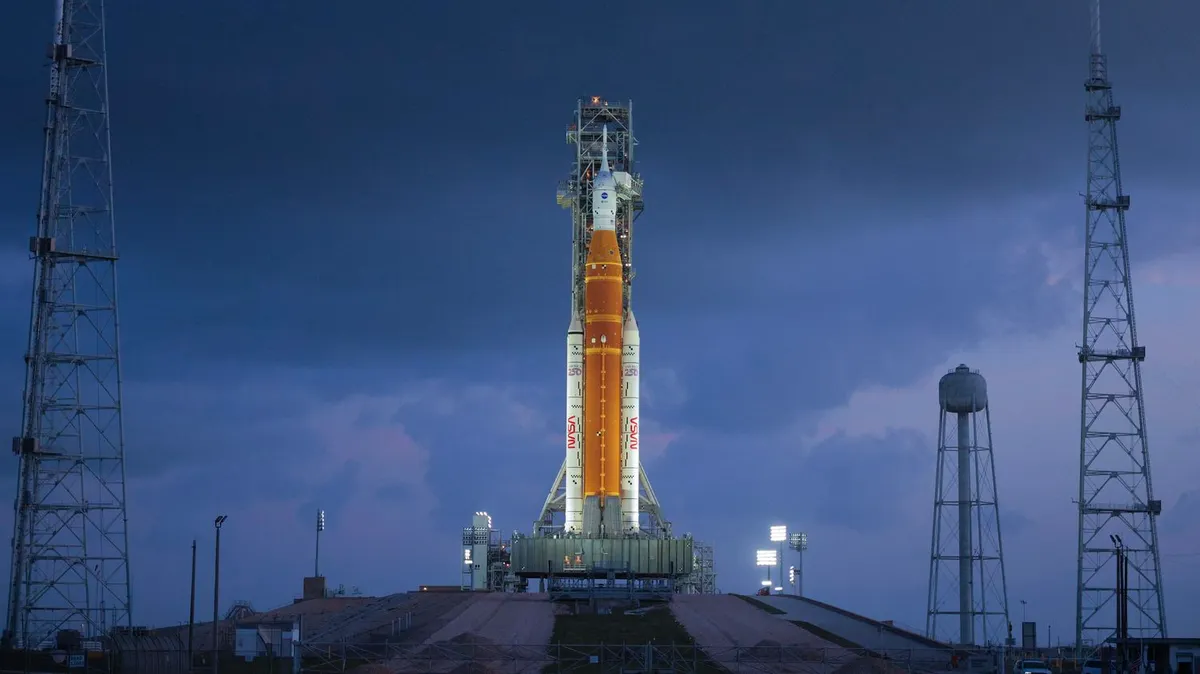 "Ce n'est pas du tout comparable à Apollo" : l'ancien astronaute Jean-François Clervoy explique l'enjeu de la mission lunaire Artemis