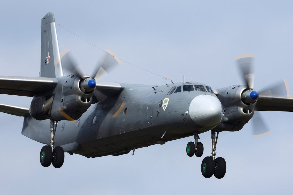 Un avión militar ruso con 29 personas a bordo se estrella en Crimea sin supervivientes