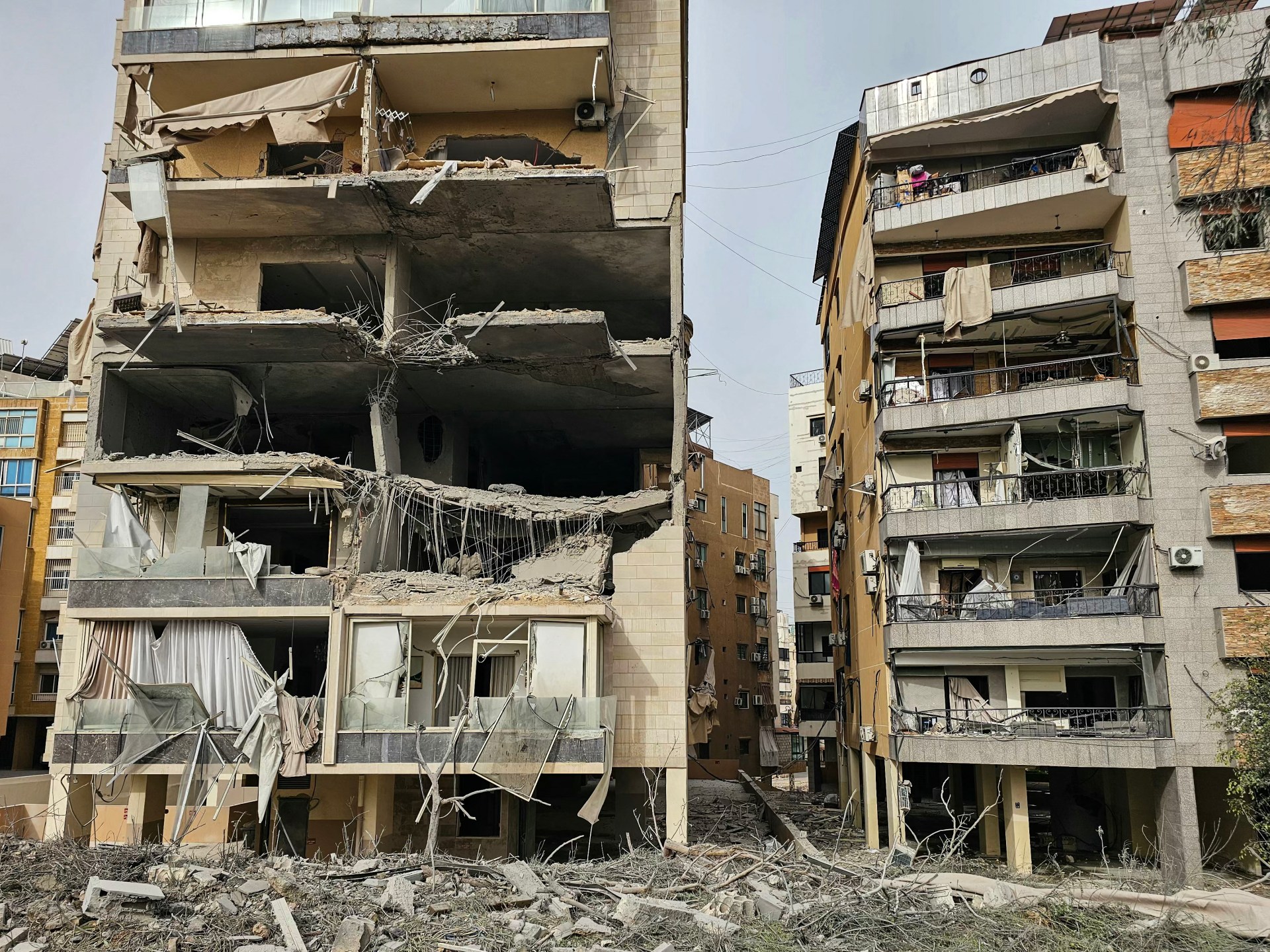 Israel kills 7 people in Beirut, Hezbollah fights invasion in south Lebanon