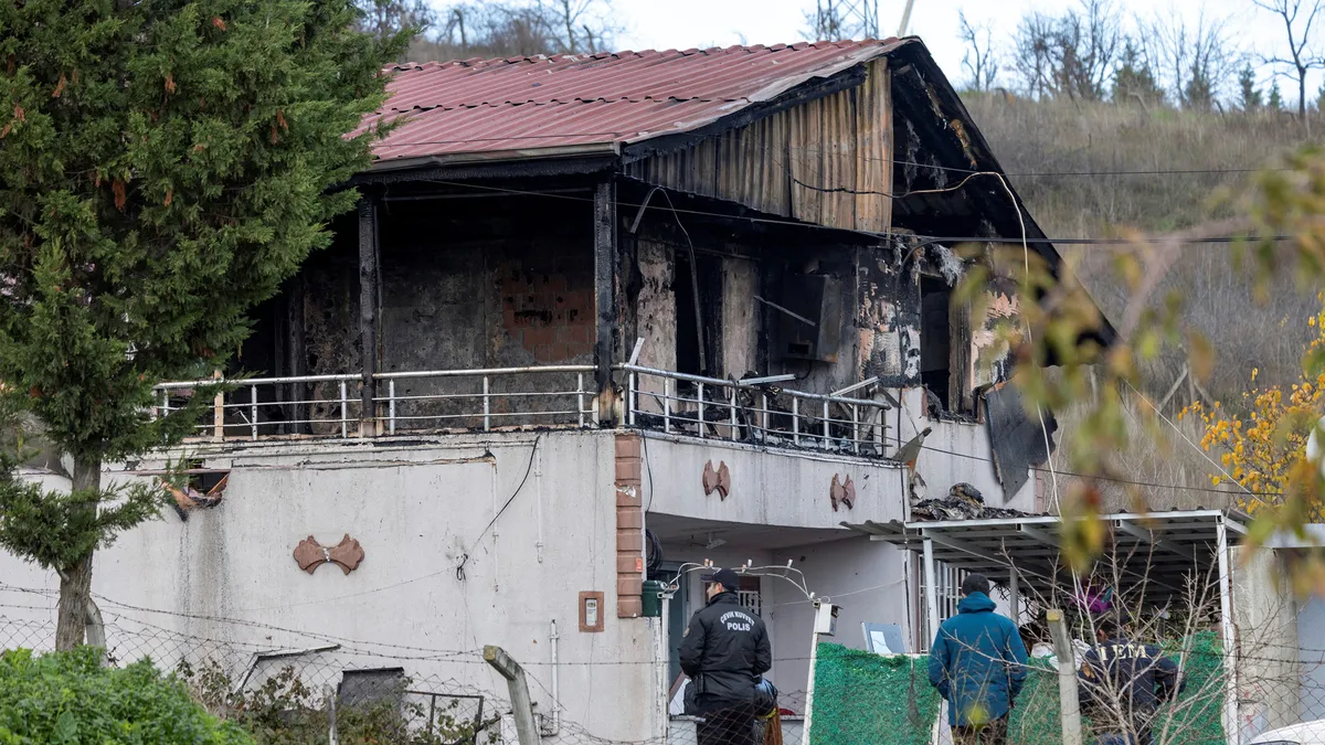 Six alleged ISIL fighters killed in overnight raid in northwestern Turkiye
