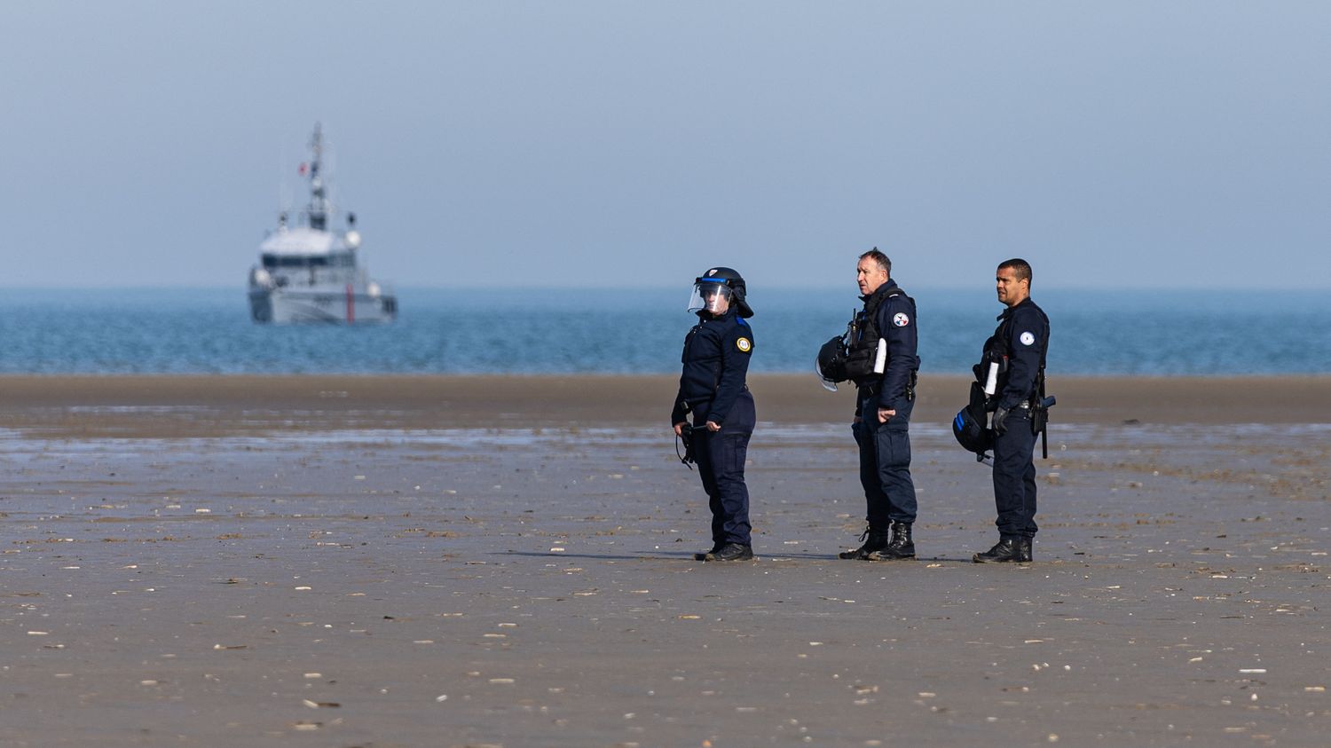 Deux migrants meurent lors d'une tentative de traversée clandestine de la Manche, au large de Gravelines