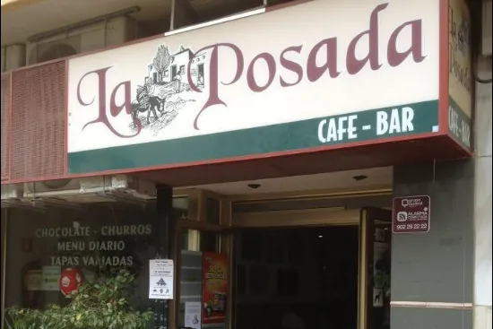 Un muerto y varios heridos tras una explosión y el posterior incendio en una cafetería de Almería