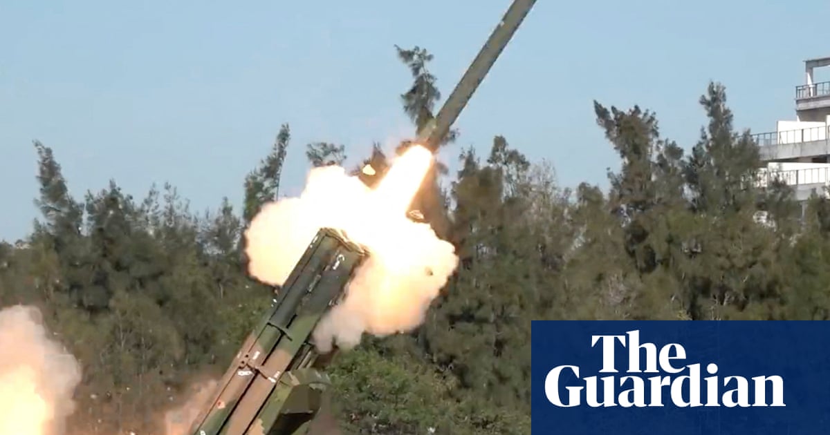Trump not worried by China’s simulated attack on Taiwan, he says, as live-fire drills enter second day
