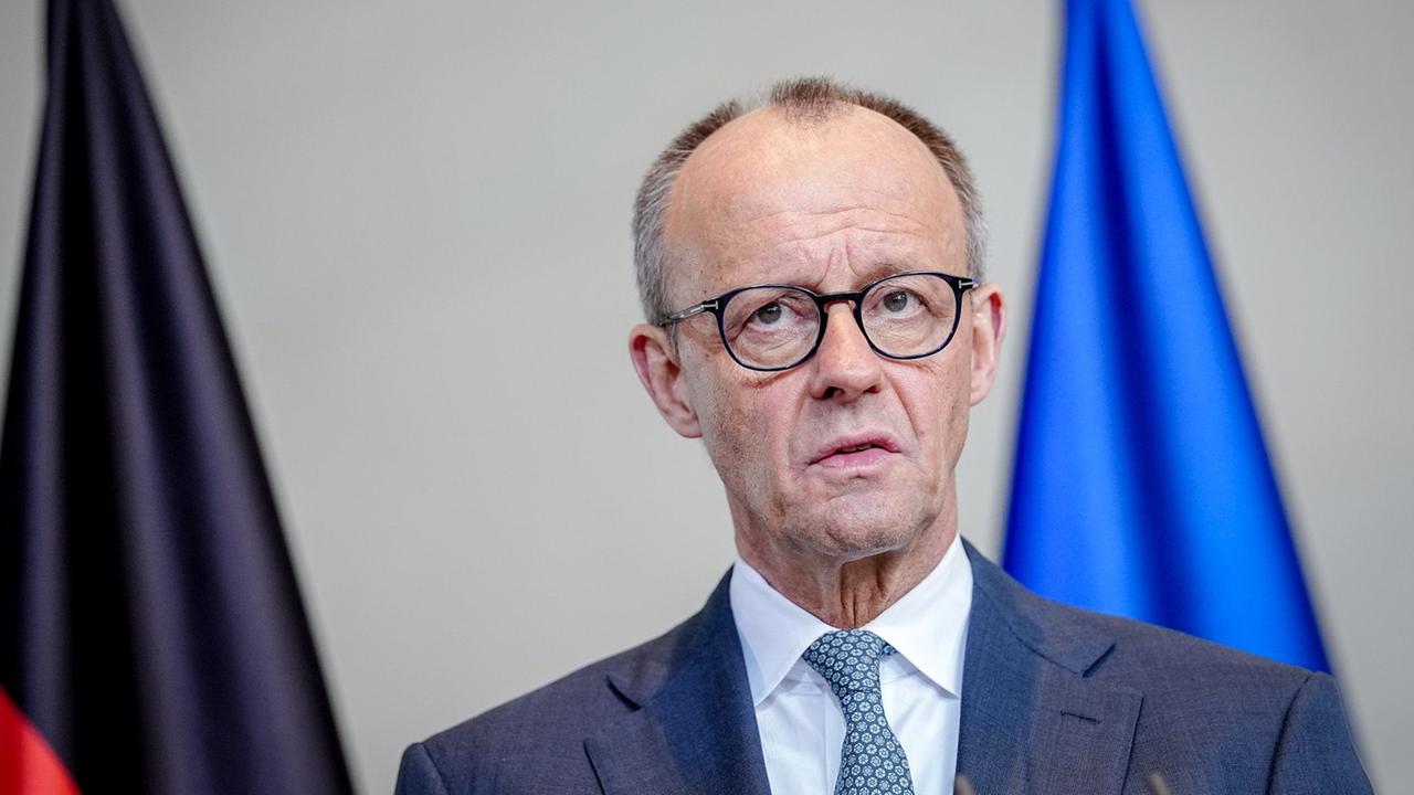 Kommentar: Und wieder verstolpert sich der Kanzler